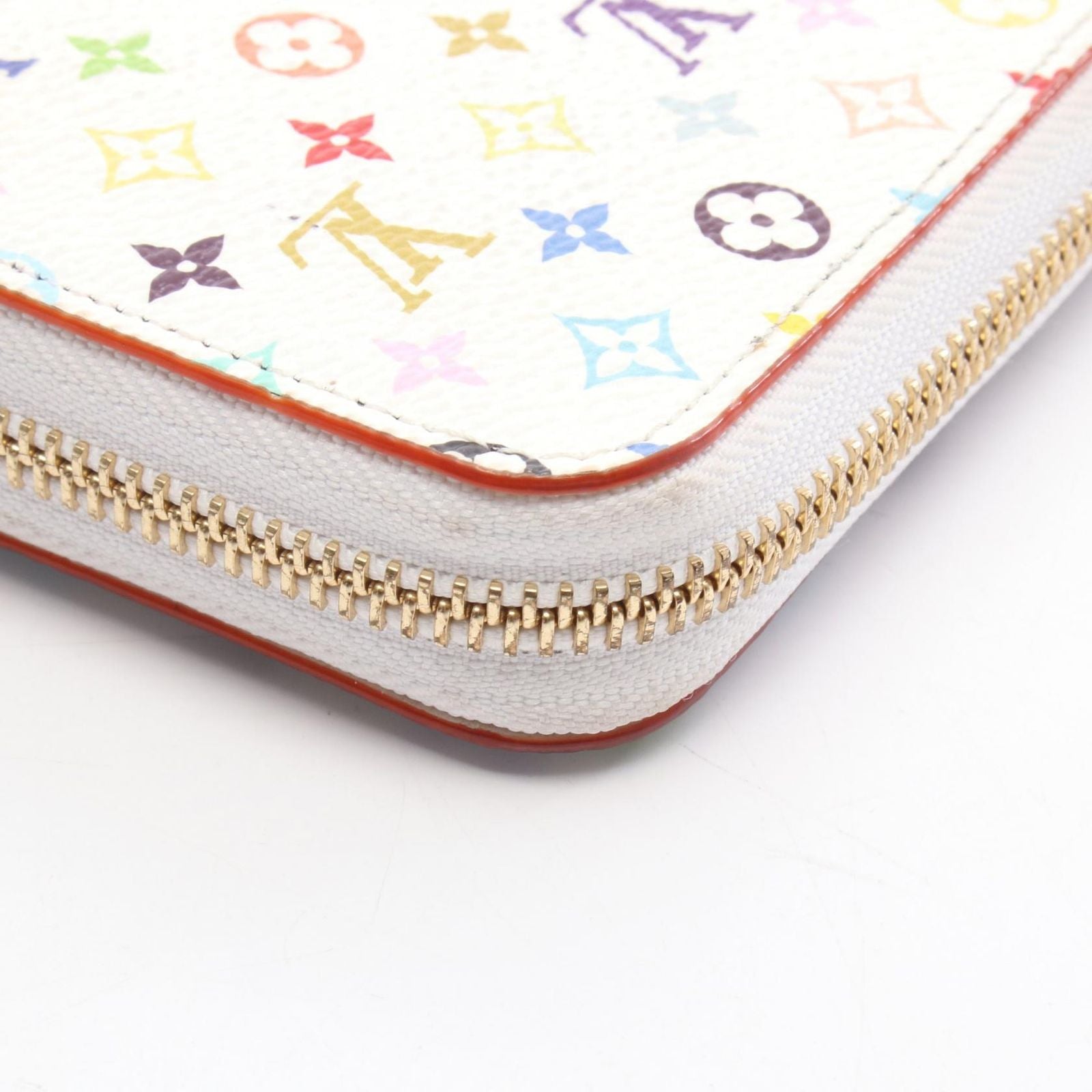 Louis Vuitton Round Wallet LV TM Zippy Blanc Canvas — view 8