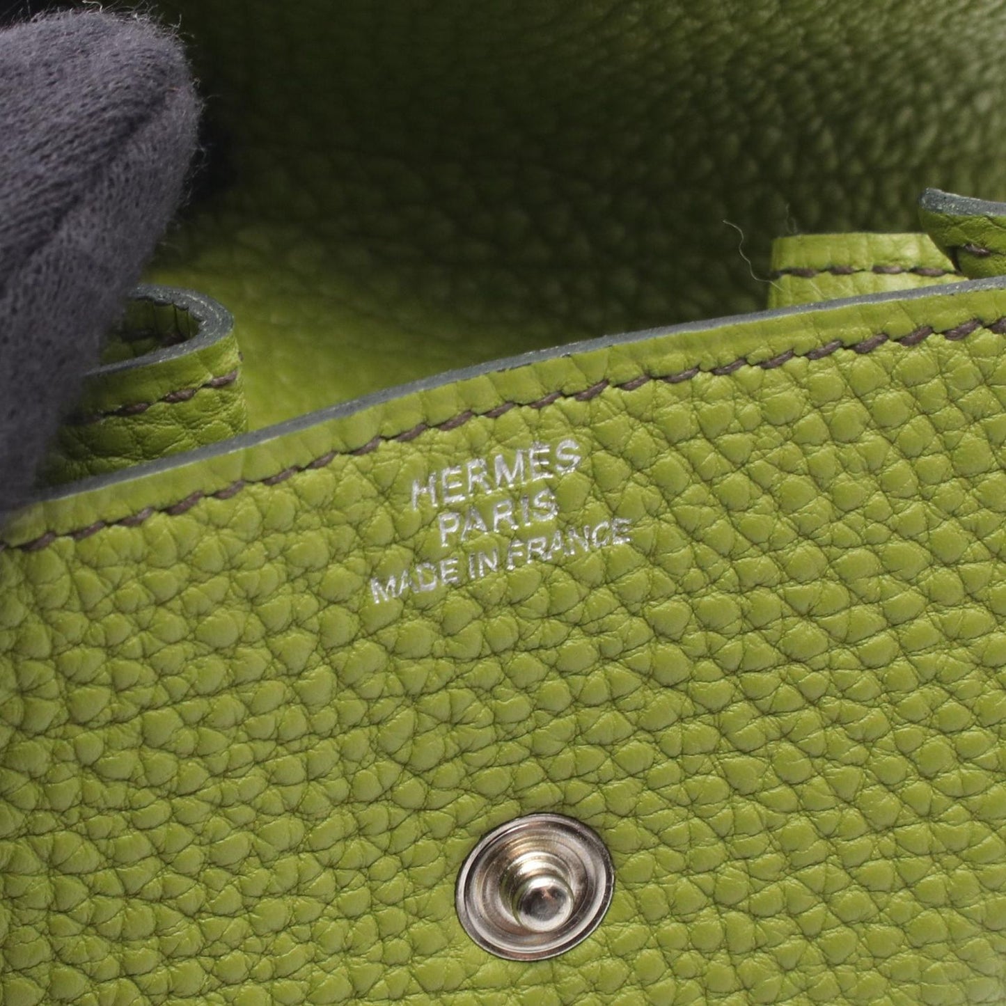 Hermes Coin Case Levain Quatre Anis Green Leather le Van — view 4
