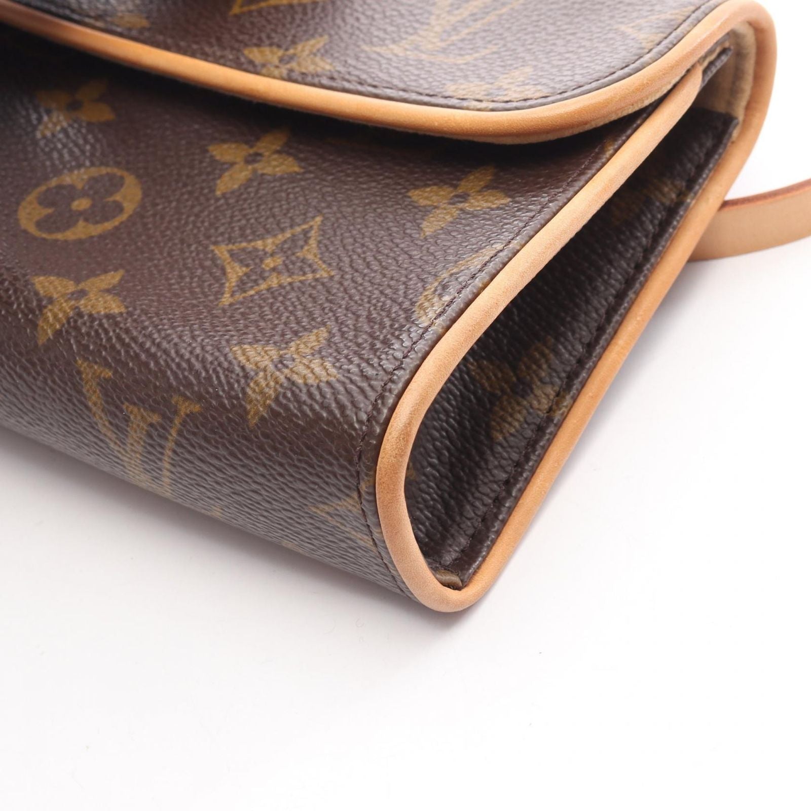 Louis Vuitton Waist Bag Pochette Florentine Canvas Leather — view 8