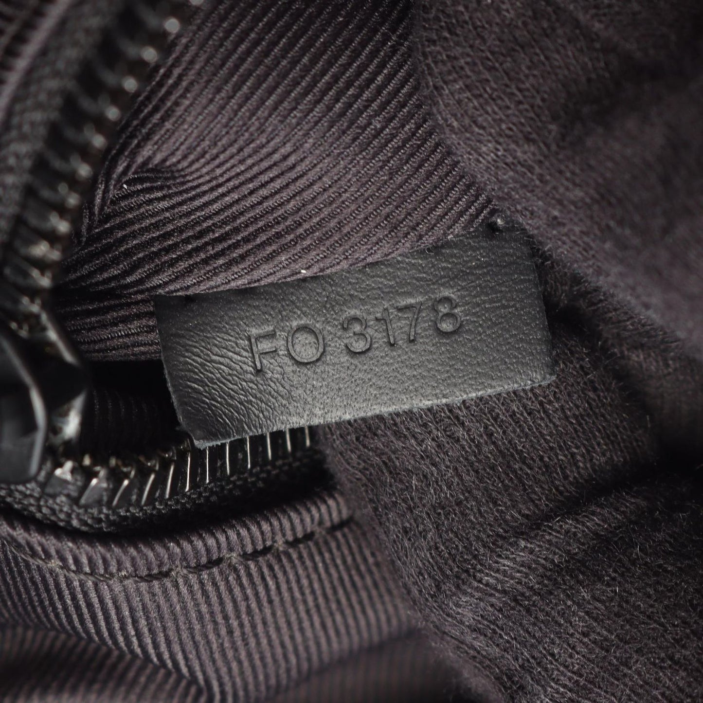 Louis Vuitton Backpack Discovery Noir Leather — view 5