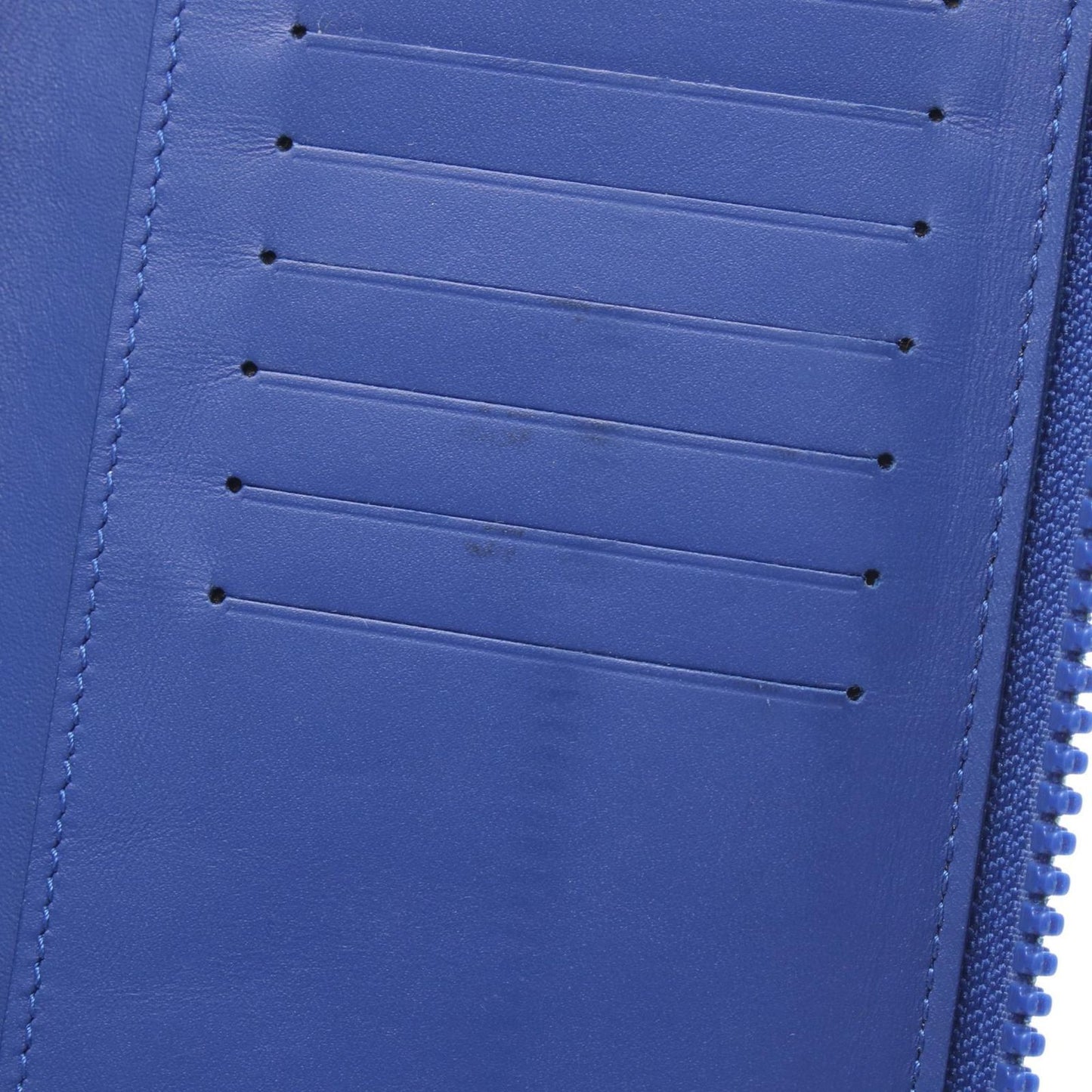 Louis Vuitton Round Wallet Zippy Vertical Monogram Taurillon Blue Leather — view 6