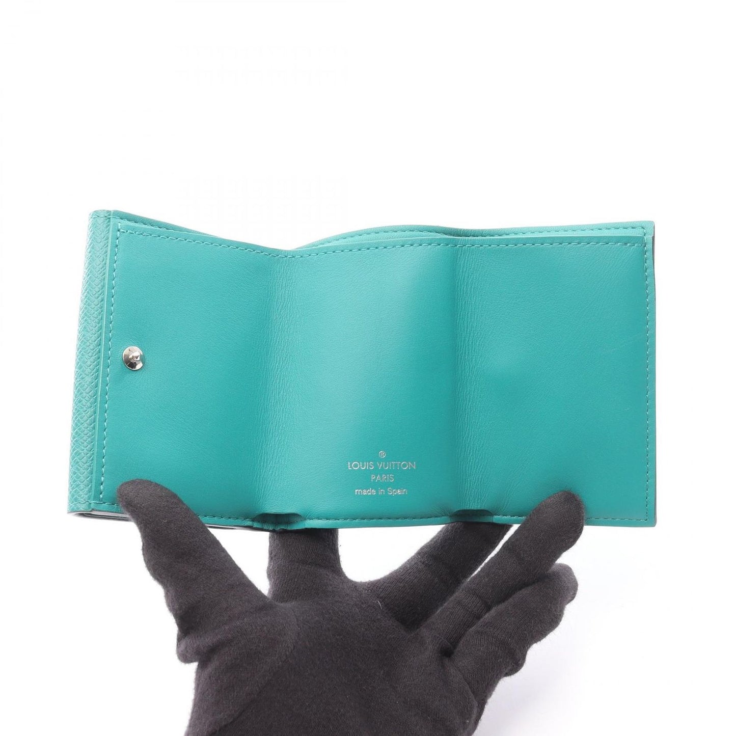 Louis Vuitton Trifold Wallet Discovery Compact Vert Leather — view 3