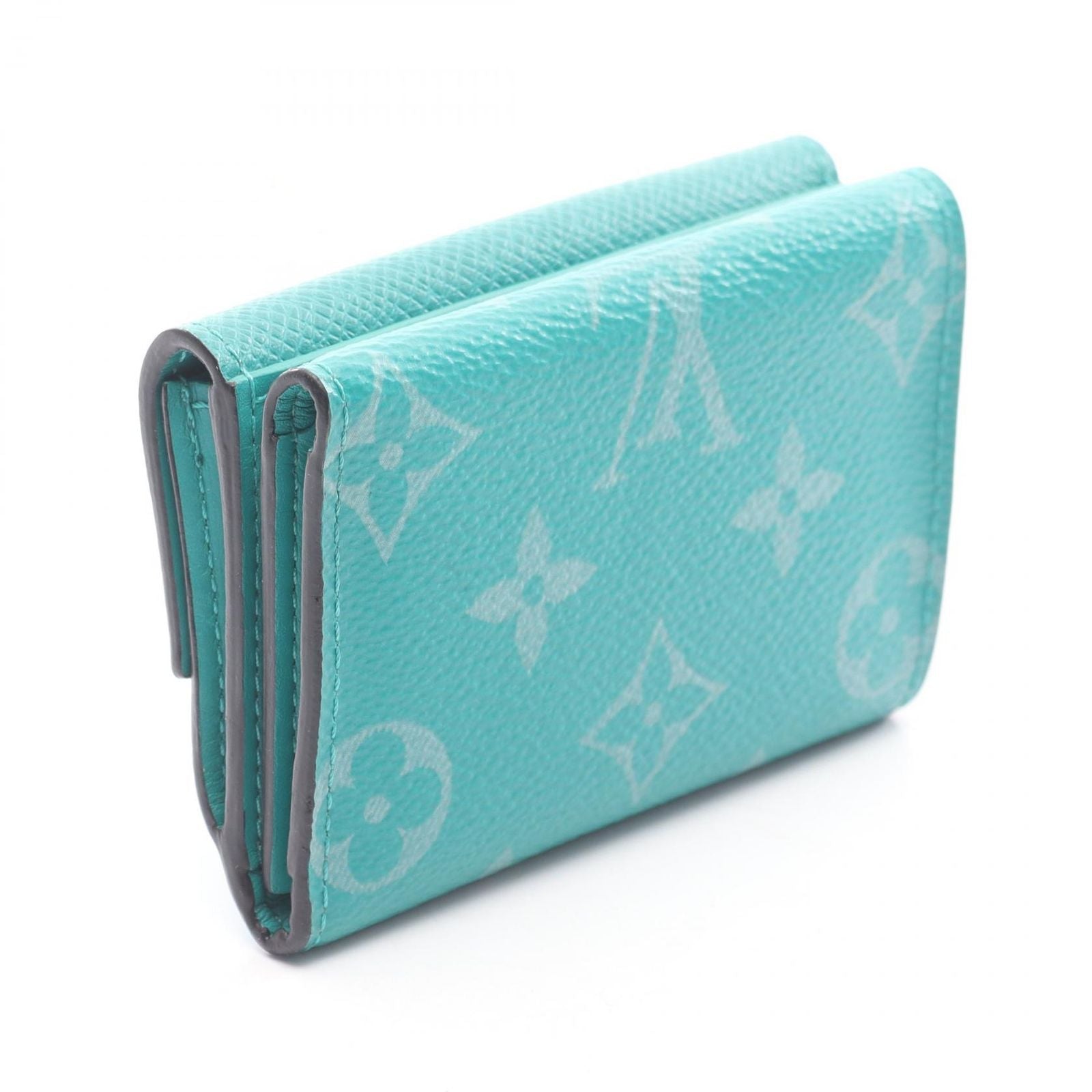 Louis Vuitton Trifold Wallet Discovery Compact Vert Leather — view 2
