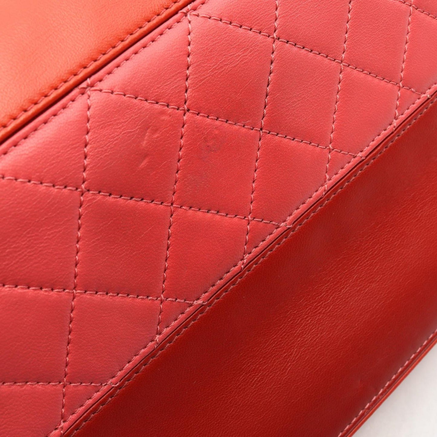 Chanel Shoulder Bag Quilted Red Pink Lambskin Bicolor Chain — view 8