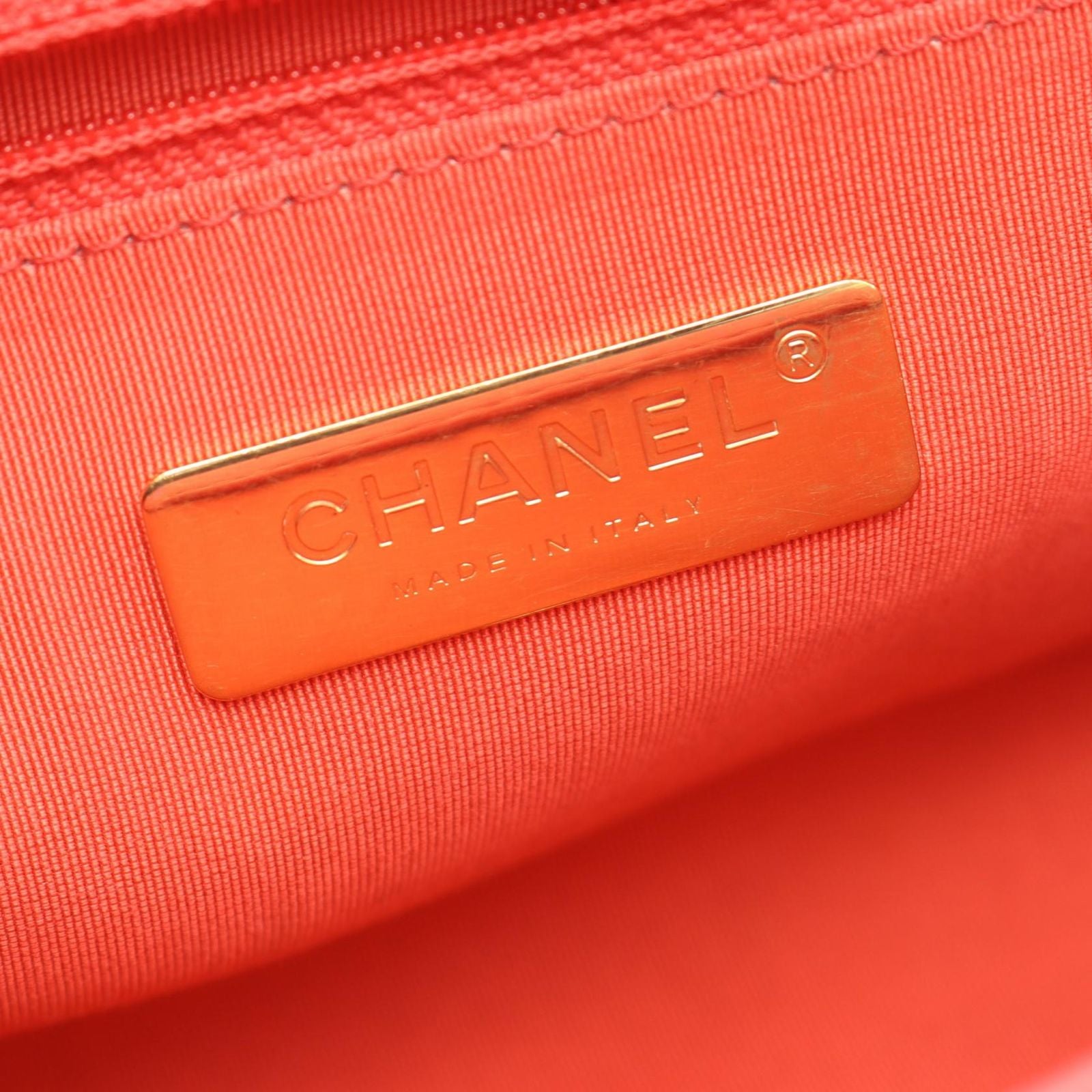 Chanel Shoulder Bag Quilted Red Pink Lambskin Bicolor Chain — view 4