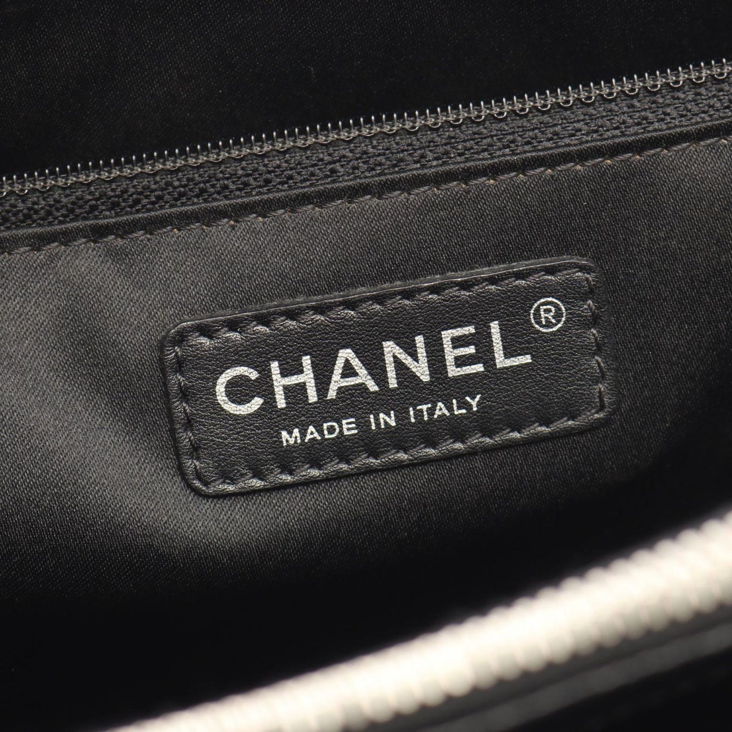 Chanel Tote Quilted Grand Shopping GST Black Calf Chain — view 4