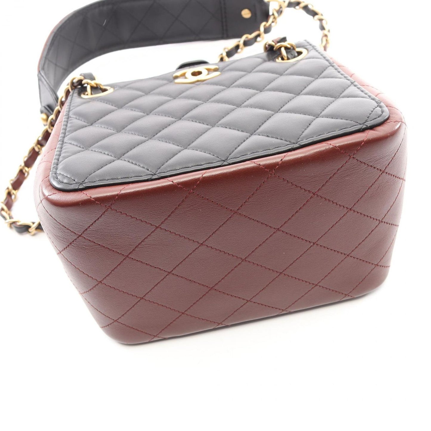 Chanel Shoulder Bag Quilted Small Bucket Black Lambskin Chain — view 7