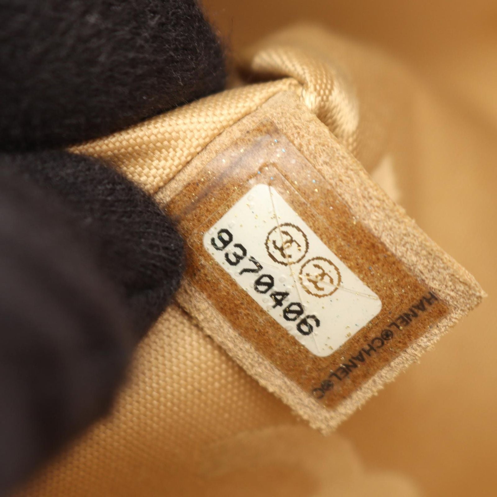 Chanel Handbag CC Logo Mini Beige Calf — view 5