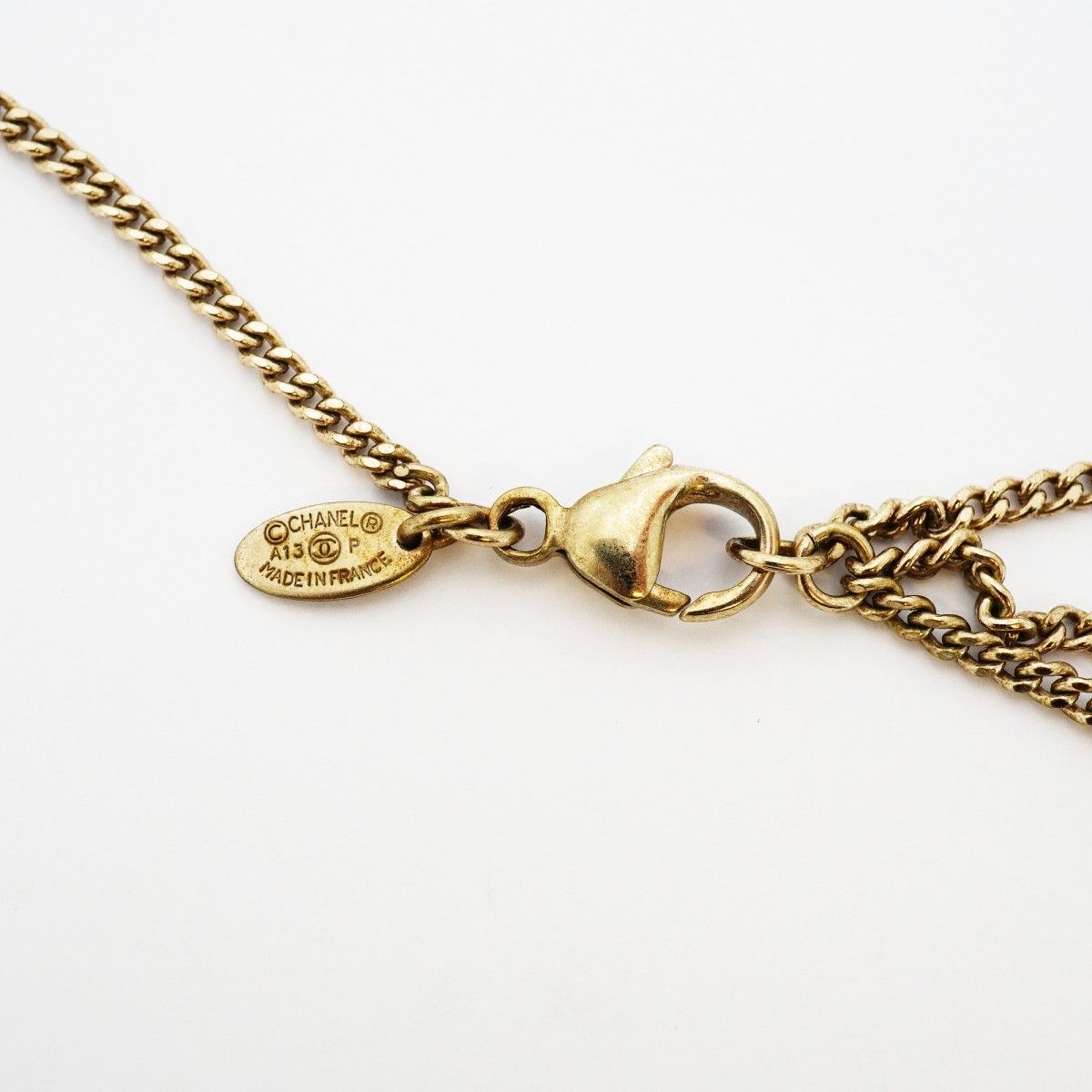 Chanel Necklace CC Logo Camellia Gold Plated Line Stone Faux Pearl Chien — view 4