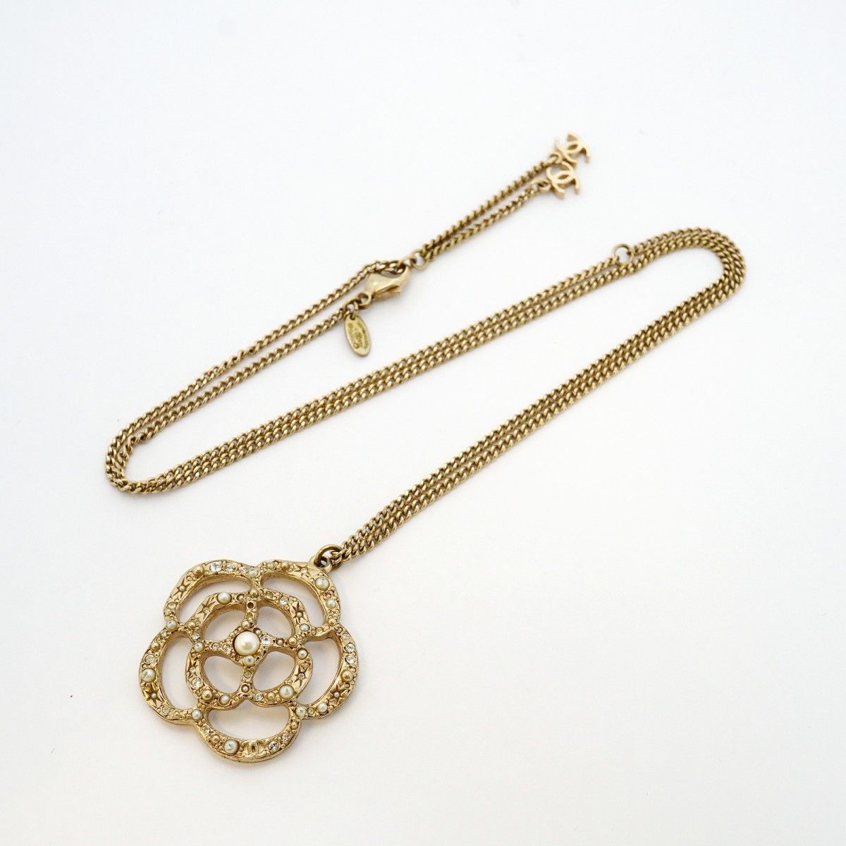Chanel Necklace CC Logo Camellia Gold Plated Line Stone Faux Pearl Chien — view 3