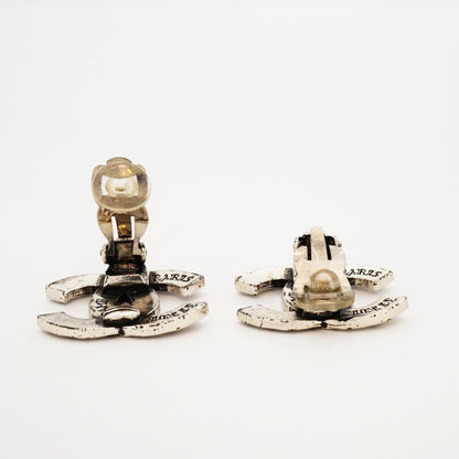 Chanel Earrings Vintage CC Logo Metal Silver — view 3