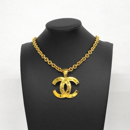 Chanel Necklace Vintage CC Logo Quilted Gold Plated — view 6