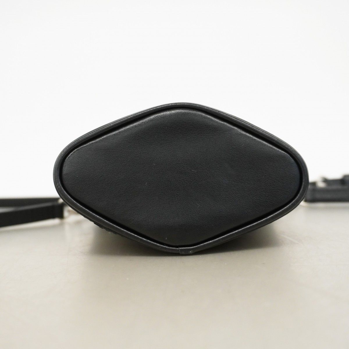 Louis Vuitton Shoulder Bag Monogram Gradient Envelope Pouch Black — view 3