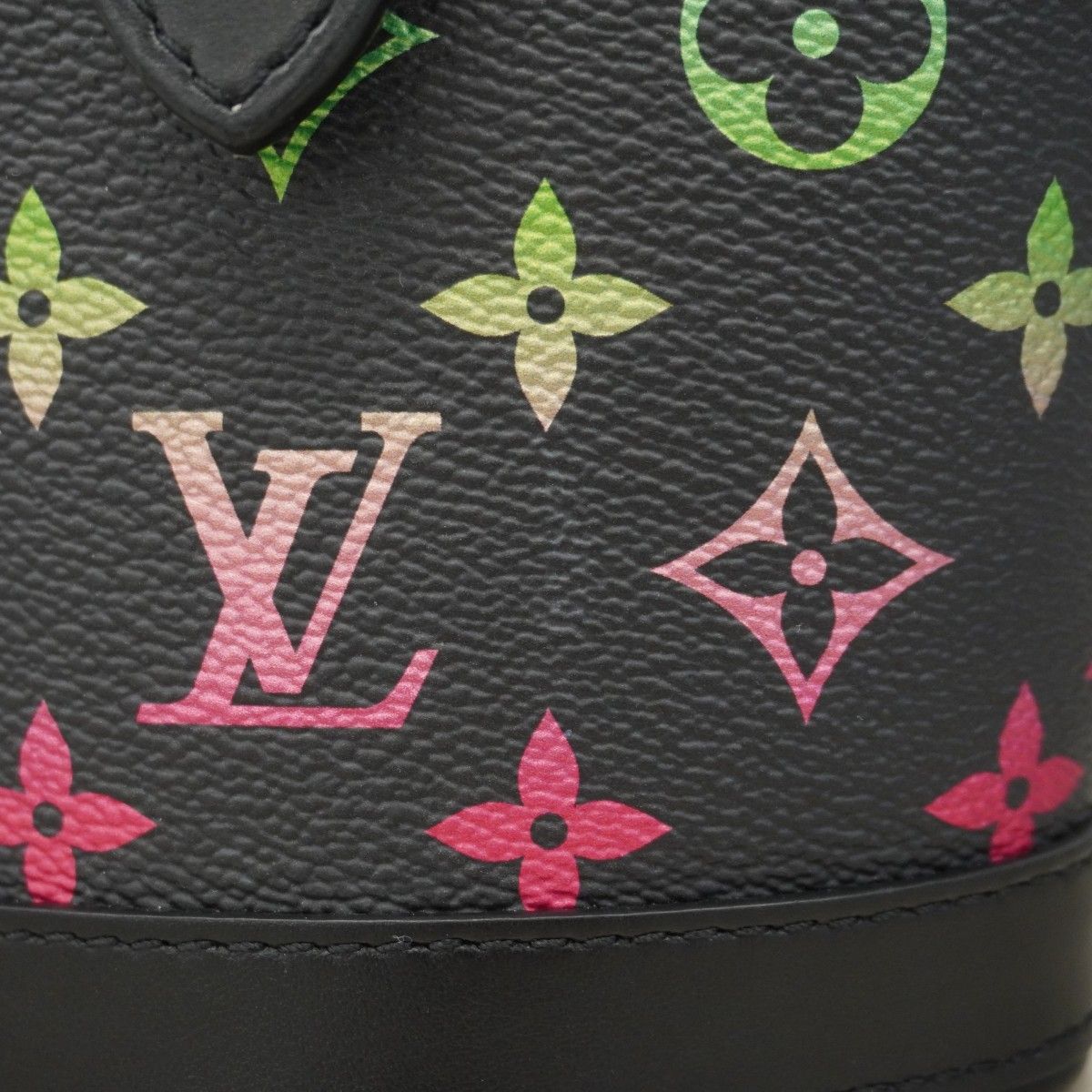 Louis Vuitton Shoulder Bag Monogram Gradient Envelope Pouch Black — view 8