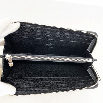 Louis Vuitton Wallet Epi Portefeuille Clemence Noir — view 3