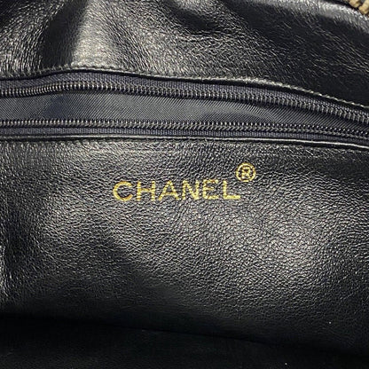 Chanel Shoulder Bag Lambskin Black Gold — view 5