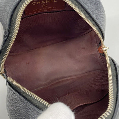 Chanel Shoulder Bag Quilted Caviar Leather Black Gold — view 4