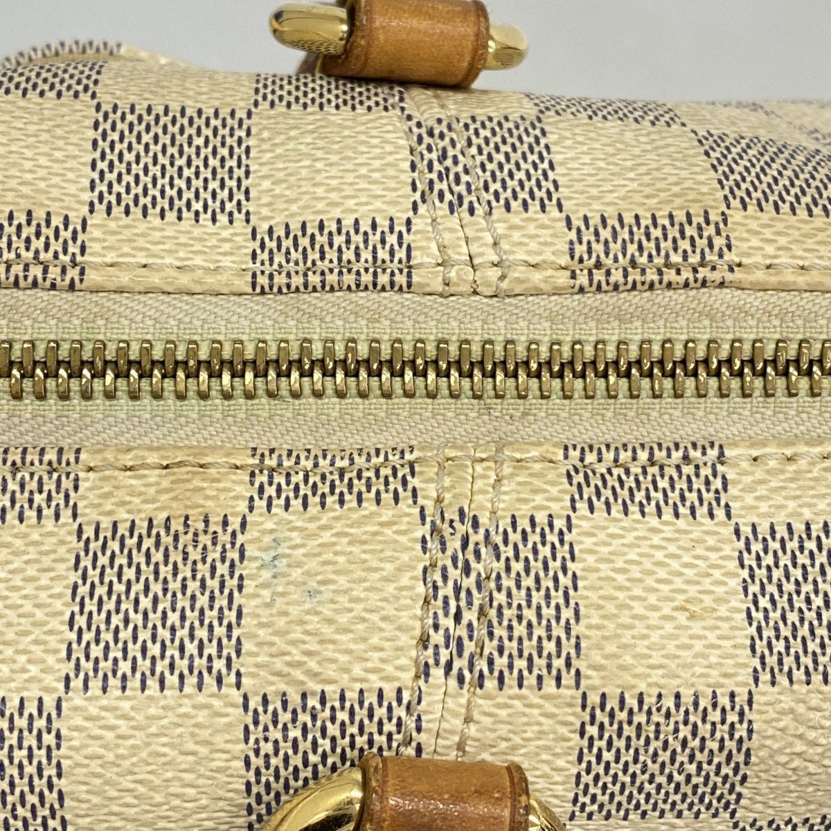 Louis Vuitton Tote Damier Azur Totally PM White — view 9