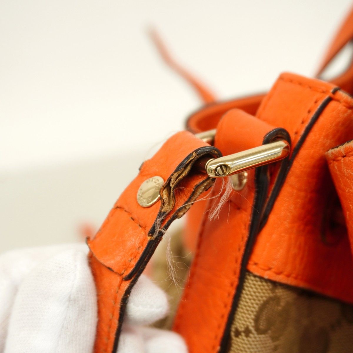 Gucci Shoulder Bag GG Canvas Brown Orange Champagne Gold — view 6