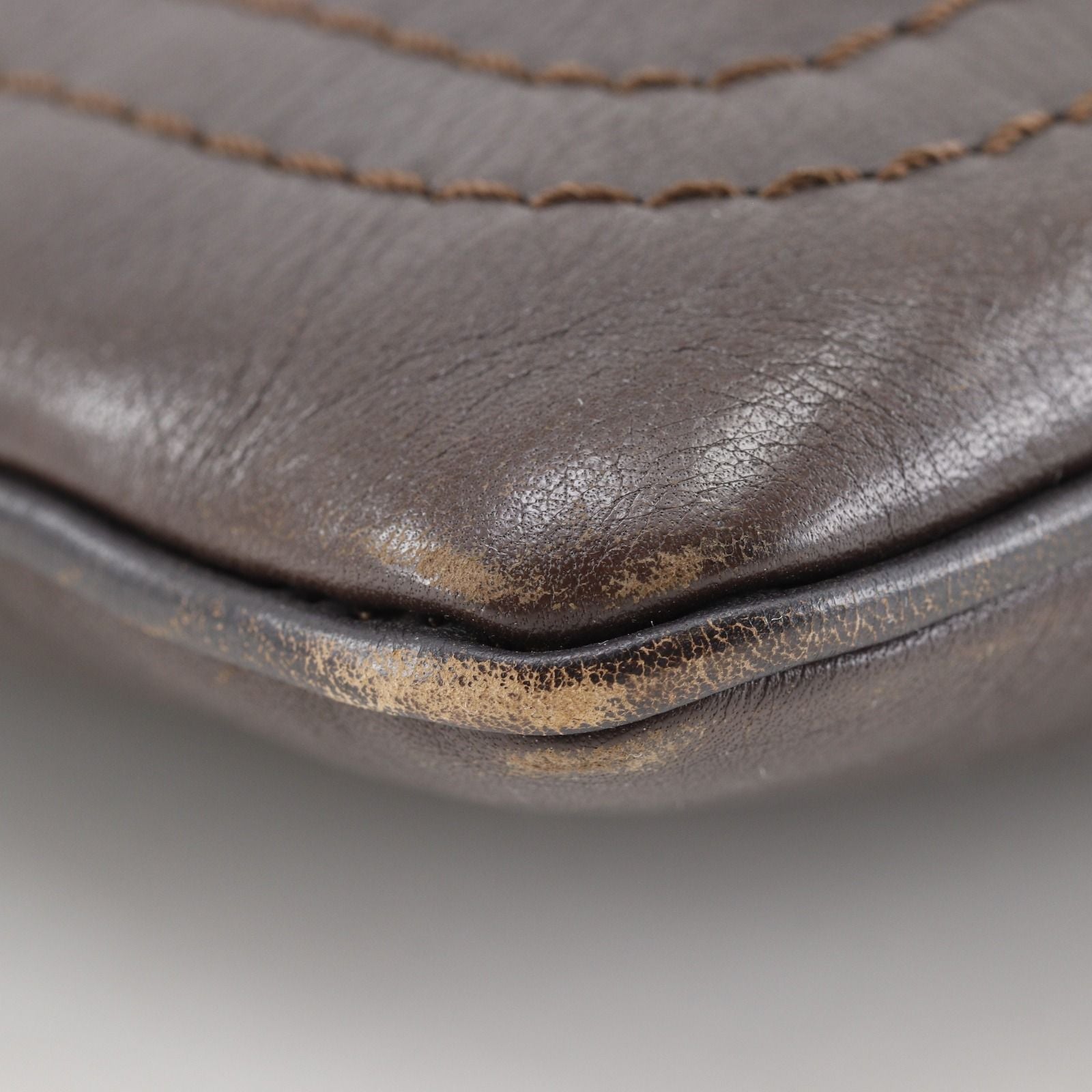 Louis Vuitton Pochette Shauni MM Utah Leather Cafe Brown Shoulder Bag — view 4