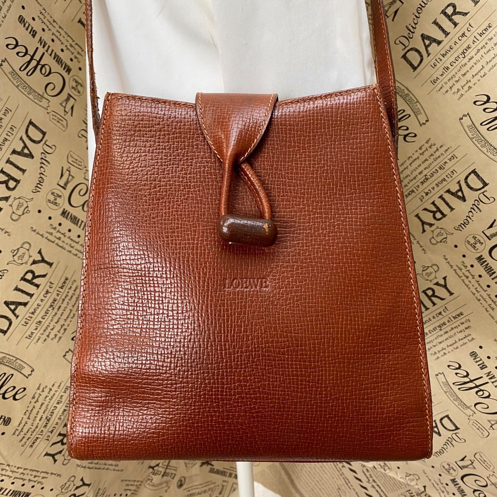 Loewe Handbag Shoulder Anagram Leather Brown Travel