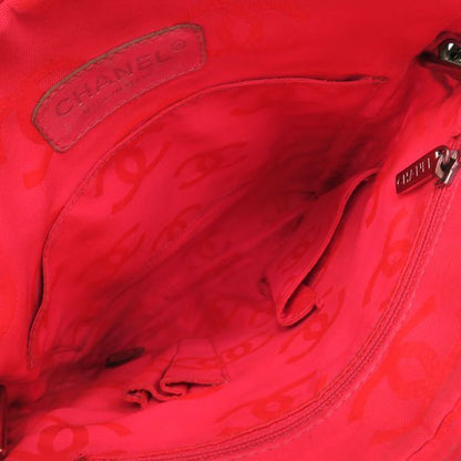 Chanel Cambon Line Messenger Bag — view 3