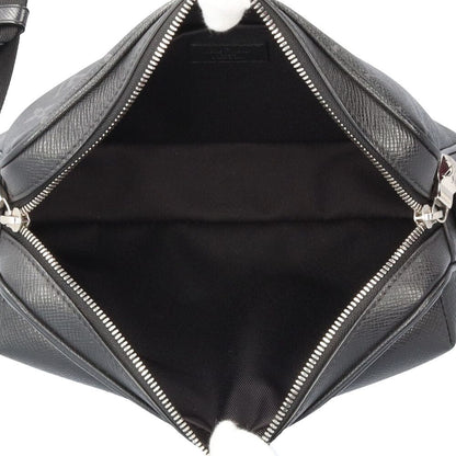 Louis Vuitton Outdoor Messenger PM Taigarama Shoulder Bag Taiga Leather Black — view 7
