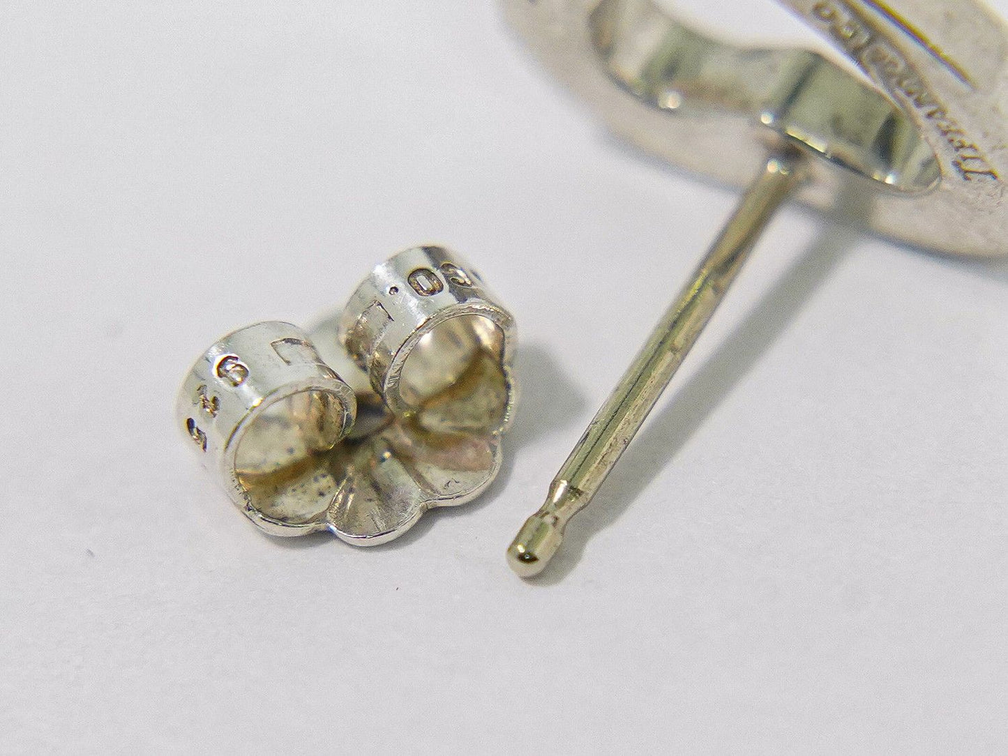 Tiffany & Co Open Heart 925 Earrings Silver — view 3