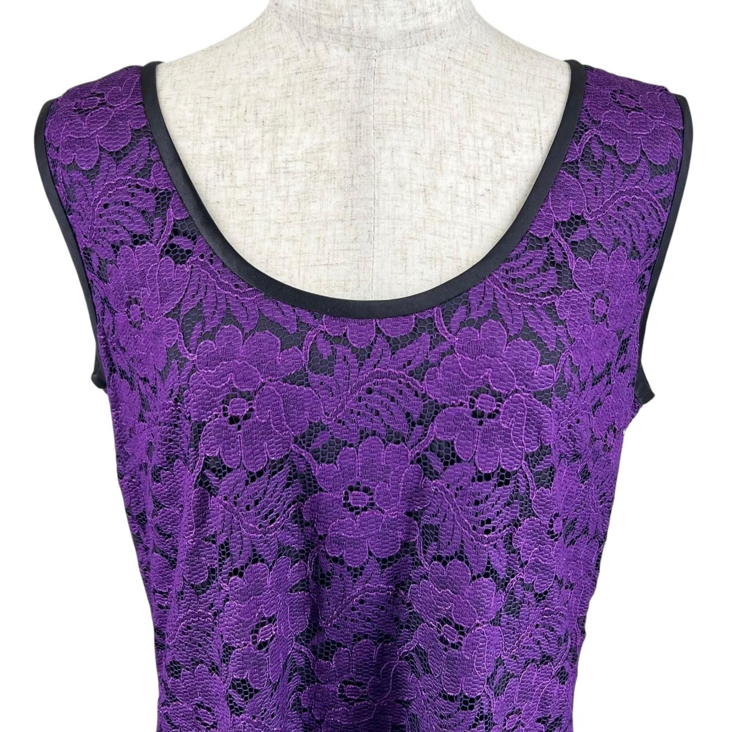 Dolce & Gabbana Floral Pattern Full Lace Dress Purple — view 5