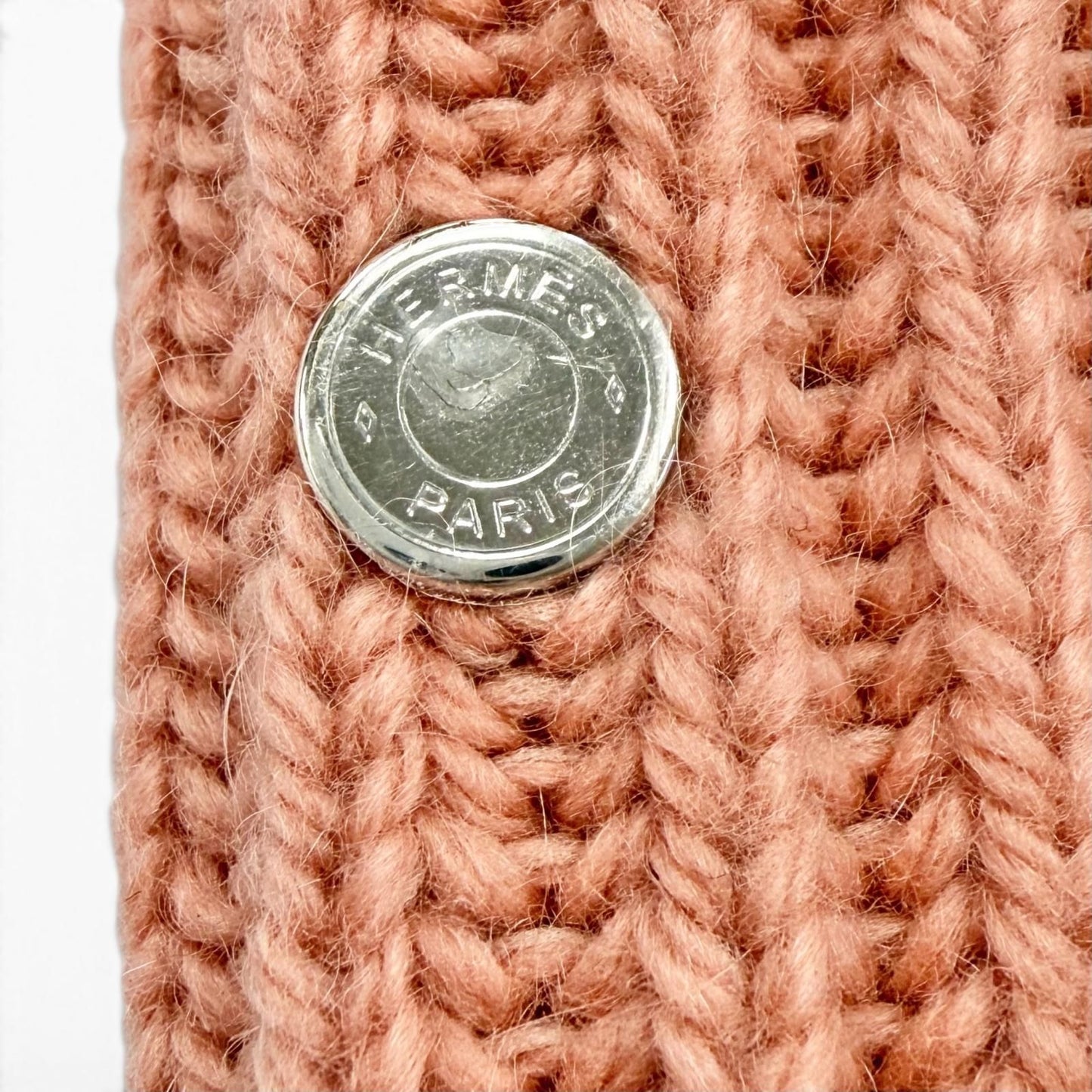 Hermes Philippa Cashmere Mohair Series Button Fingerless Gloves Pink — view 4