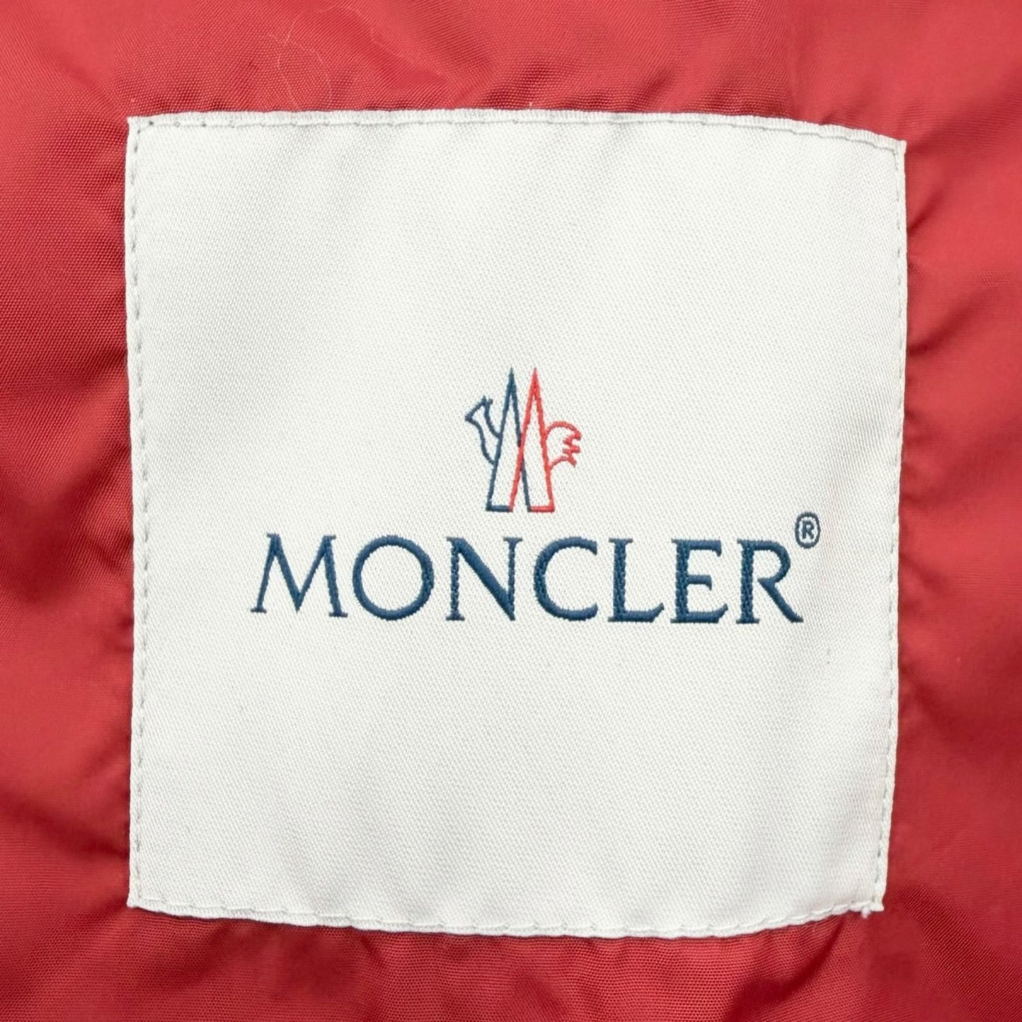 Moncler Keralle Giubbotto Logo Patch Hooded Jacket Windbreaker Red — view 8