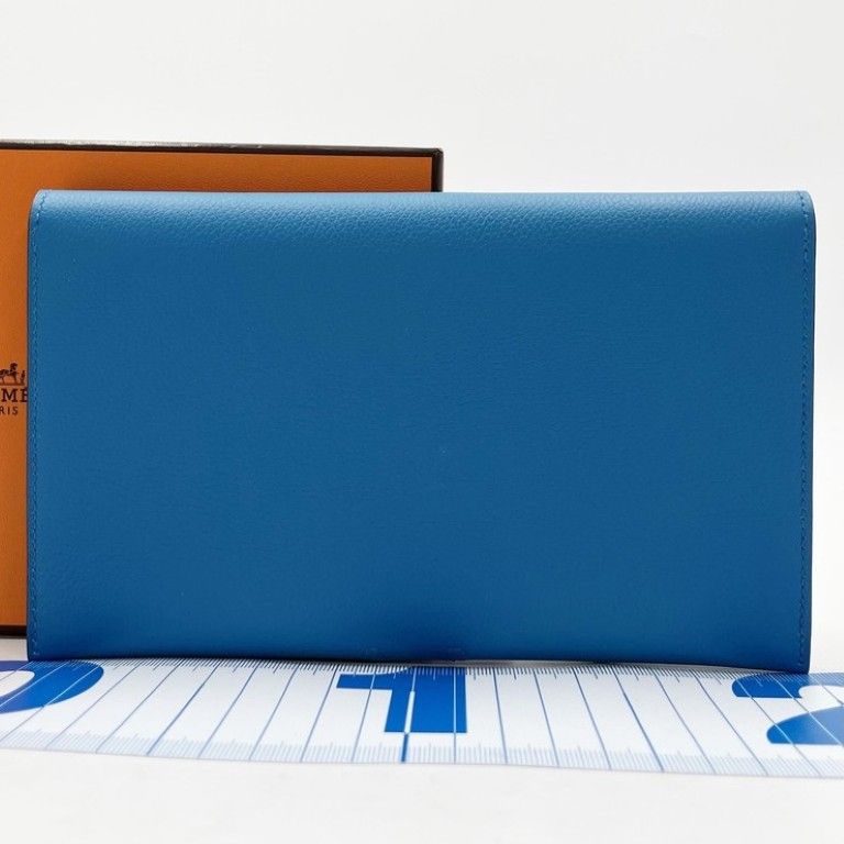 Hermes Wallet Toutenmain Blue Green Silver Display — view 2