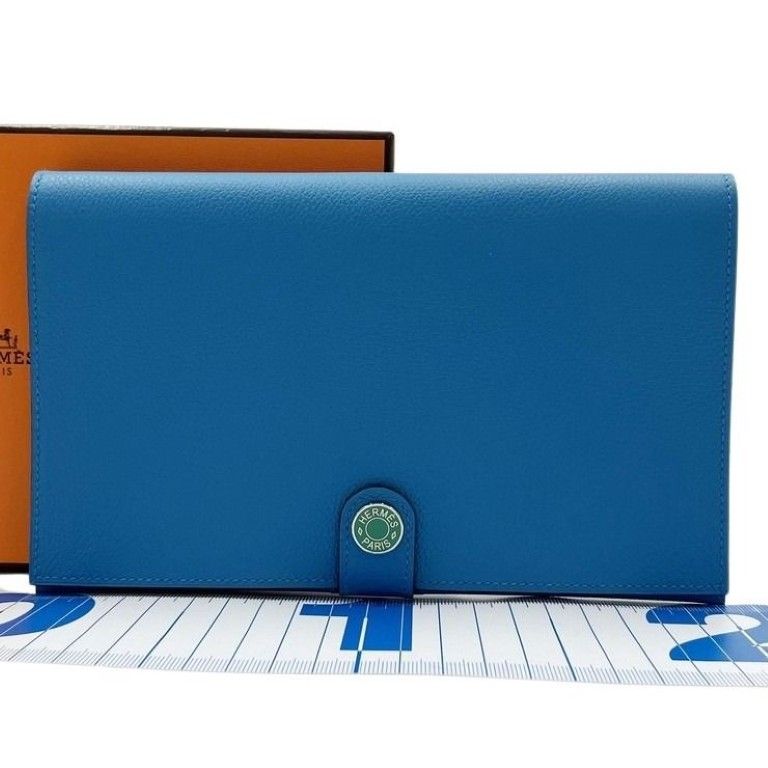Hermes Wallet Toutenmain Blue Green Silver Display