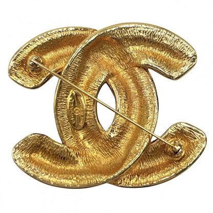 Chanel Brooch Quilted CC Logo Vintage Gold Plated — view 2