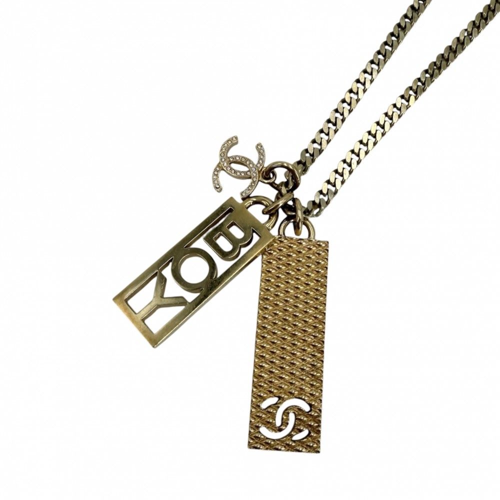 Chanel Necklace CC Logo Plate Adjustable Star Long Line Stone Gold