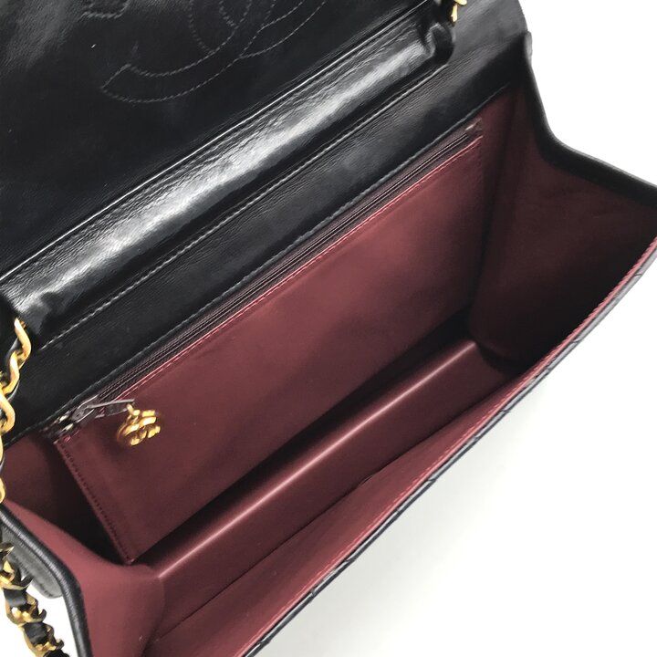 Chanel CC Logo Quilted Leather Che Hmm Shoulder Bag LadyBlack — view 9