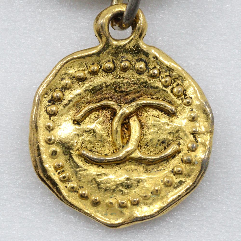 Chanel CC Logo Coin Charm Vintage Gold Plated Necklace — view 7