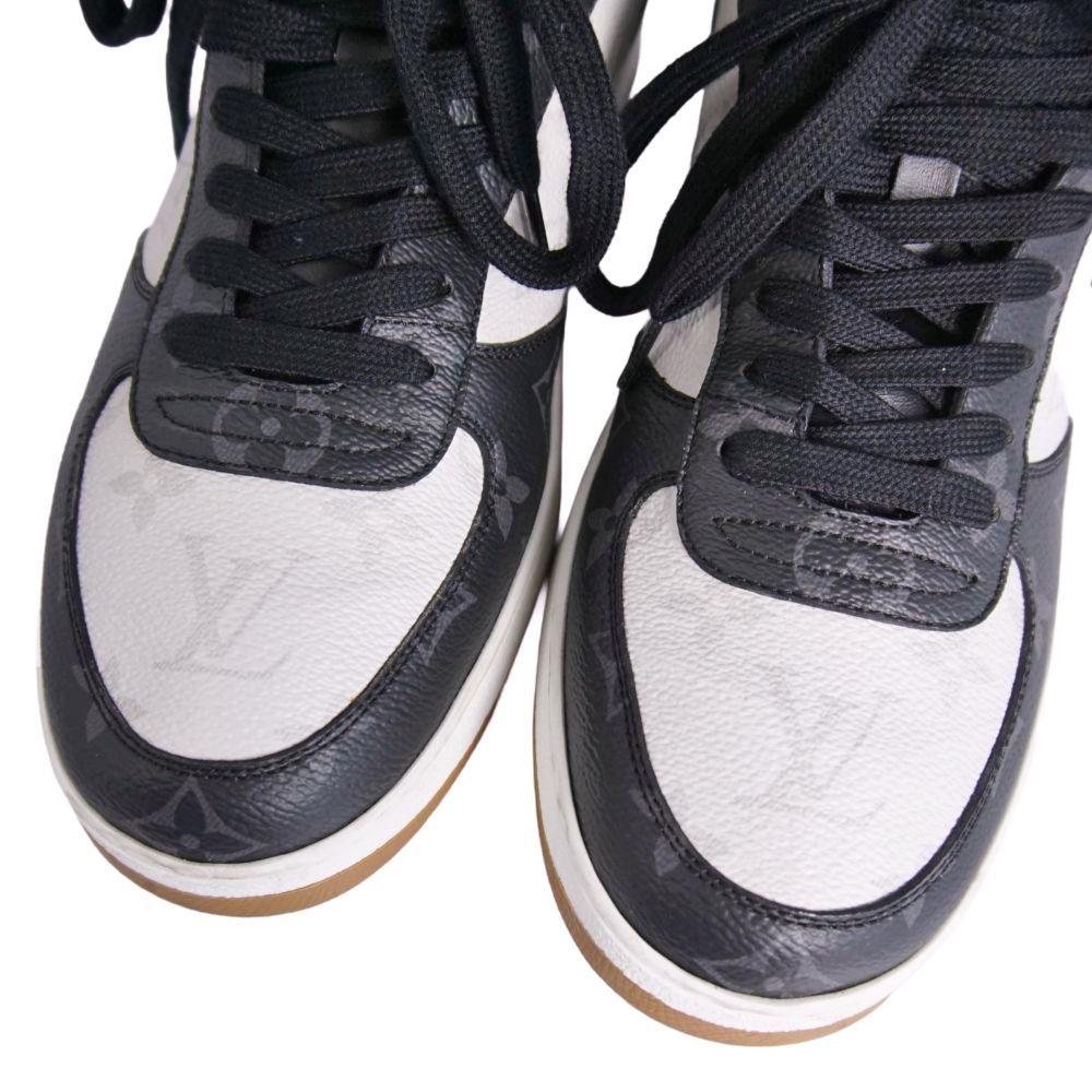 Louis Vuitton Sneakers Rivoli Line High — view 3