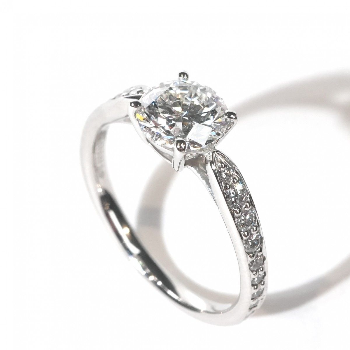 Tiffany & Co Round Brilliant Engagement Ring Diamond Platinum Band Harmony — view 2