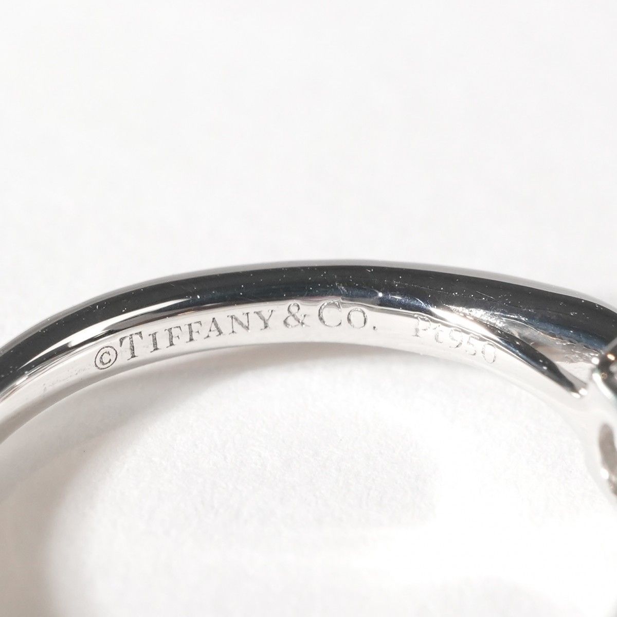 Tiffany & Co Round Brilliant Engagement Ring Diamond Platinum Band Harmony — view 3