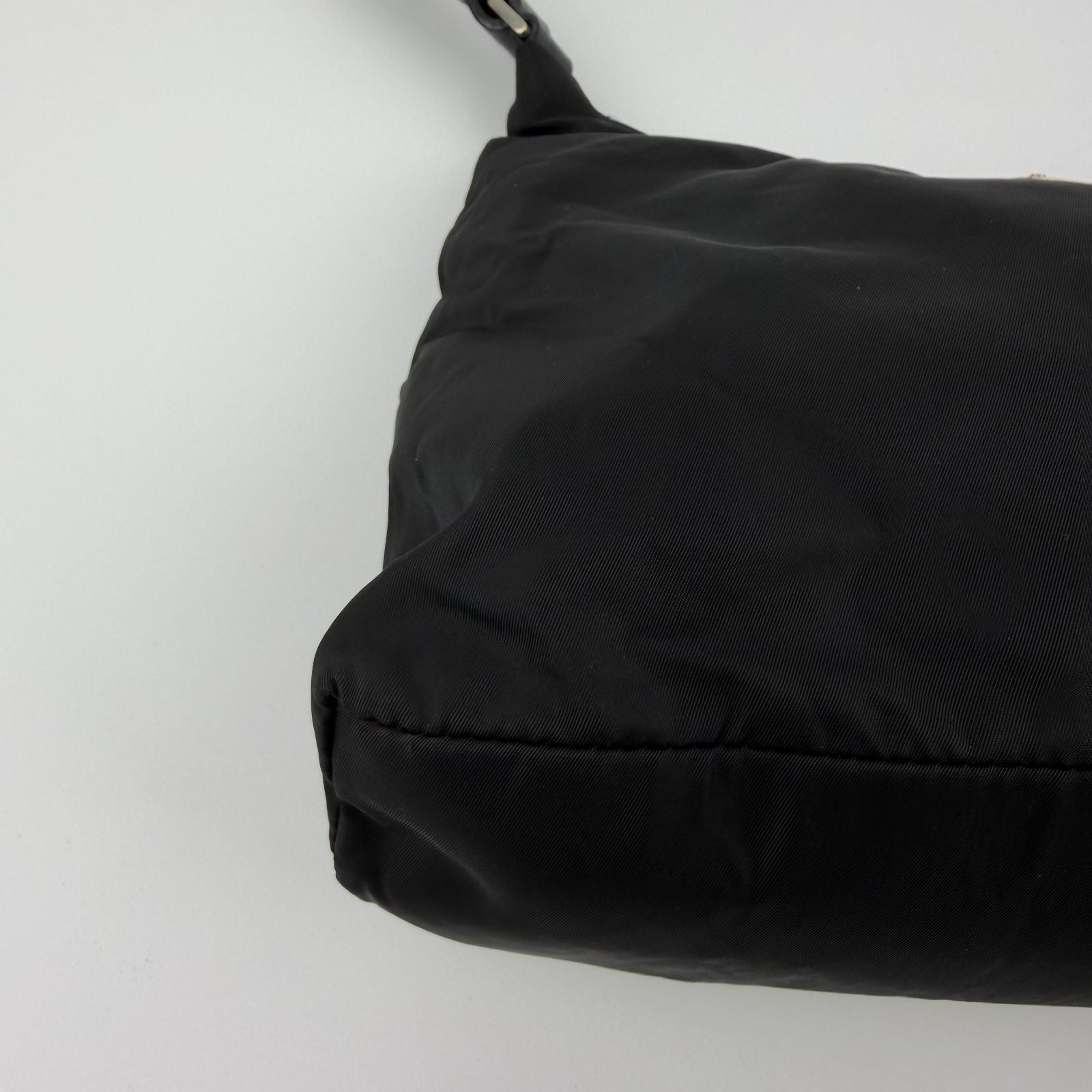Prada Shoulder Bag Black Nylon Vintage — view 8