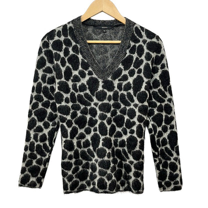 Gucci Long Sleeve Sweater XS Light Gray Black Neck Animal Pattern