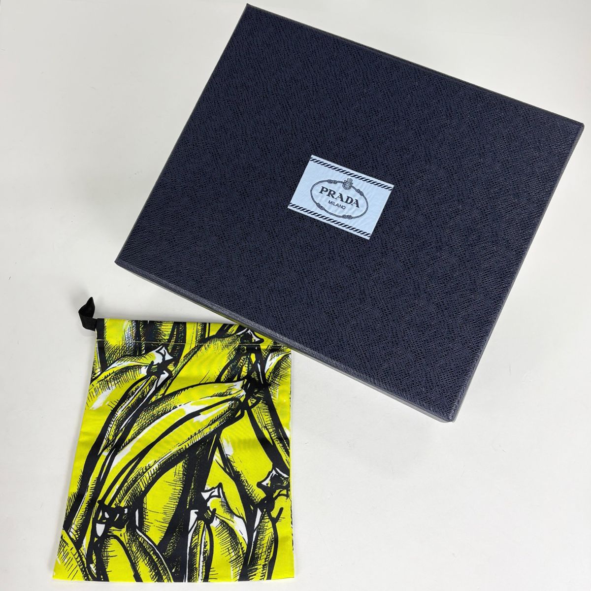 Prada Nylon Pouch Drawstring Nero — view 7