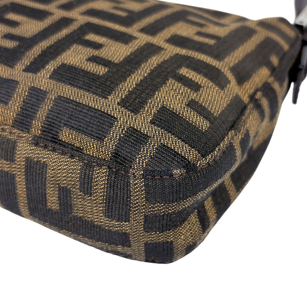 Fendi Zucca Pattern Mamma Baguette Shoulder Bag Canvas Brown — view 6