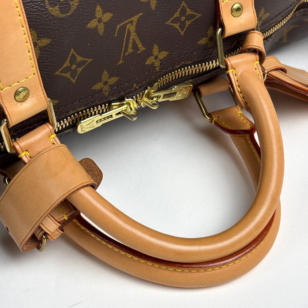Louis Vuitton Keepall Bandouliere 60 2-Way Boston Bag Monogram Brown — view 9