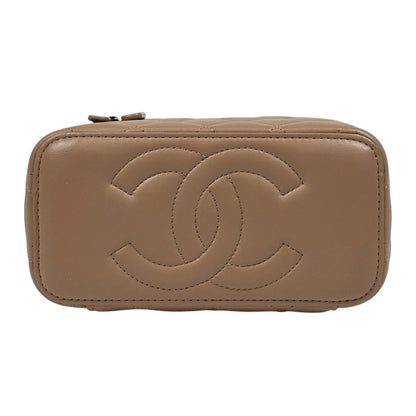 Chanel CC Logo Vanity Shoulder Bag Makeup Pouch Leather Beige — view 5