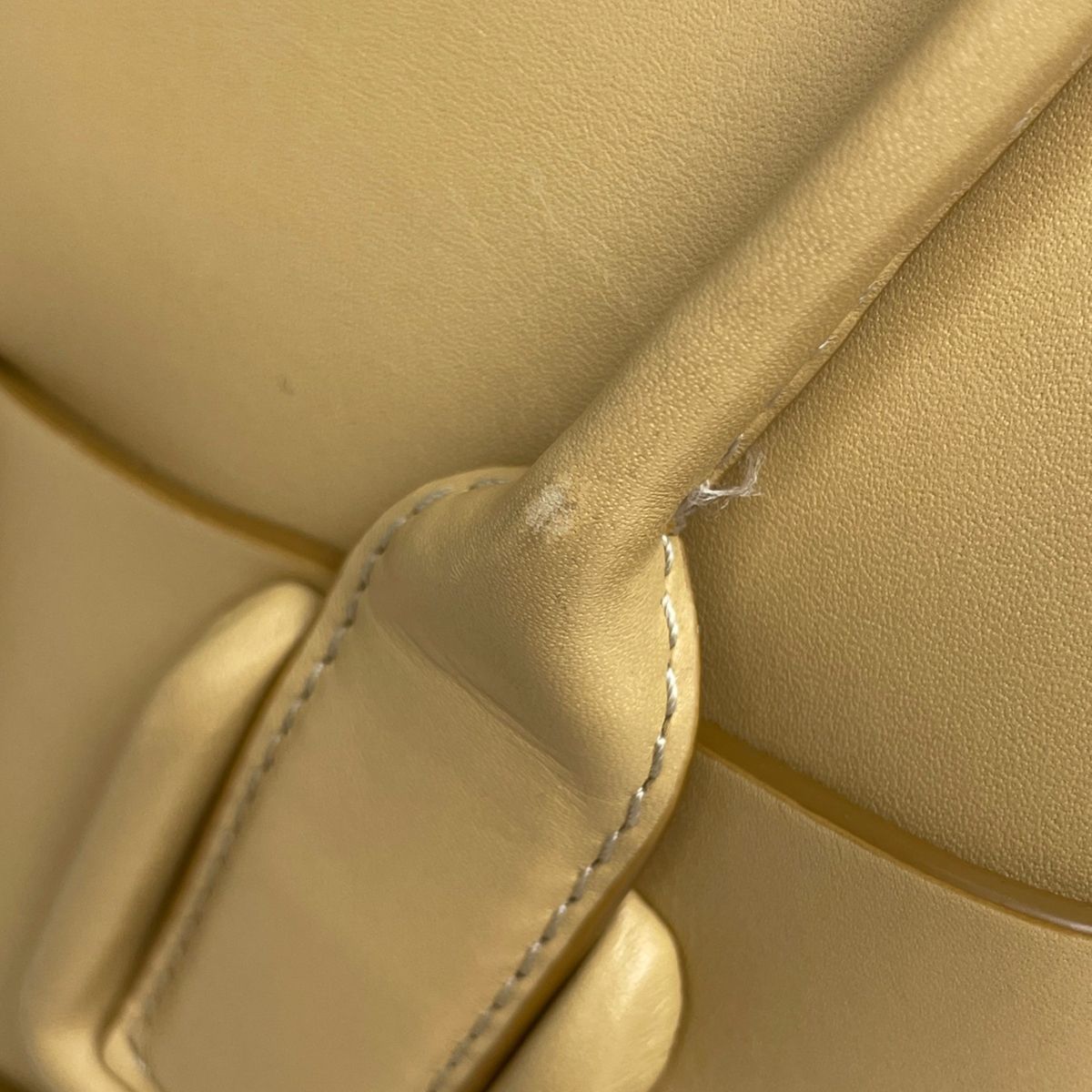 Bottega Veneta Mini the Arco 2-Way Handbag Leather Yellow — view 4