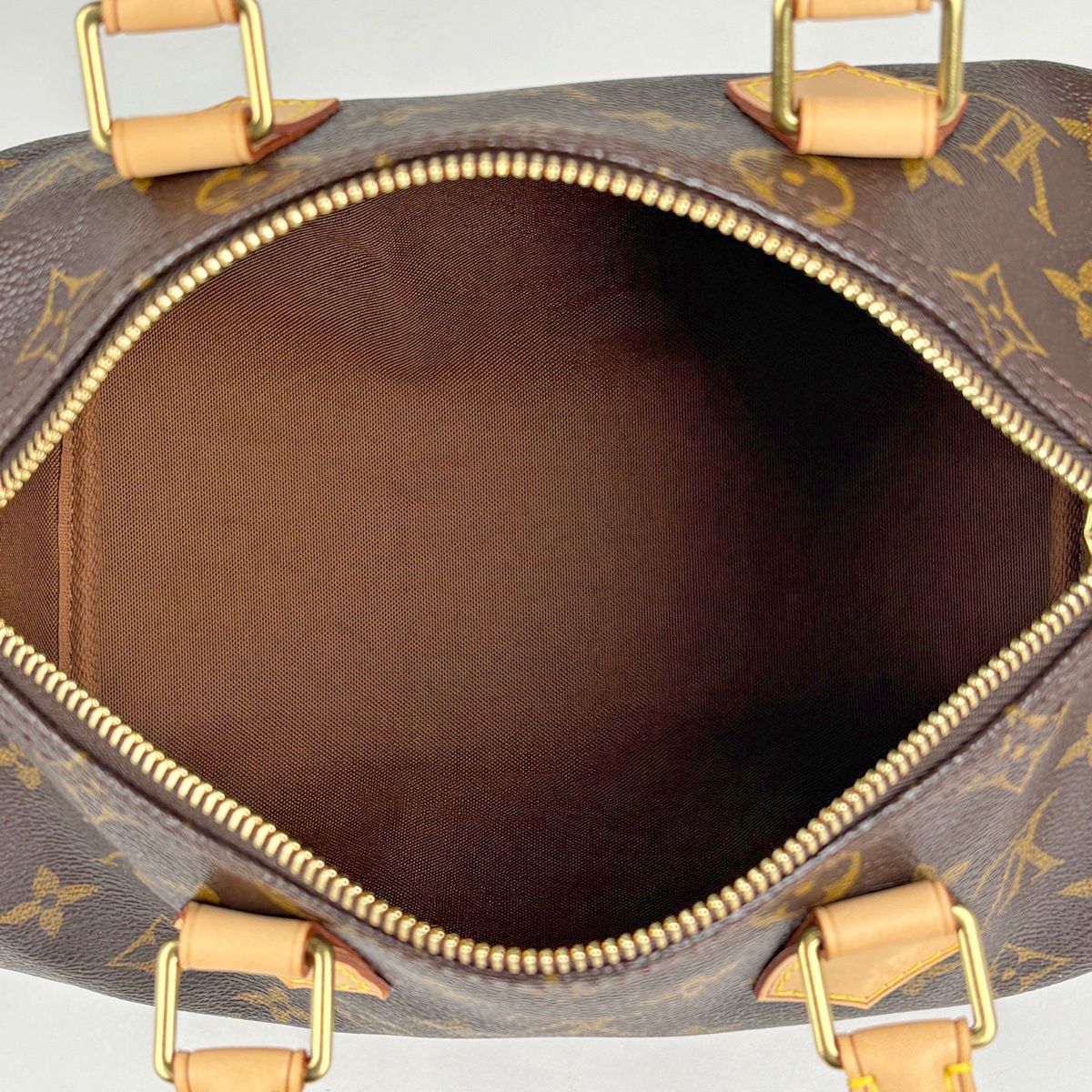 Louis Vuitton Speedy 25 Handbag Monogram Brown — view 7