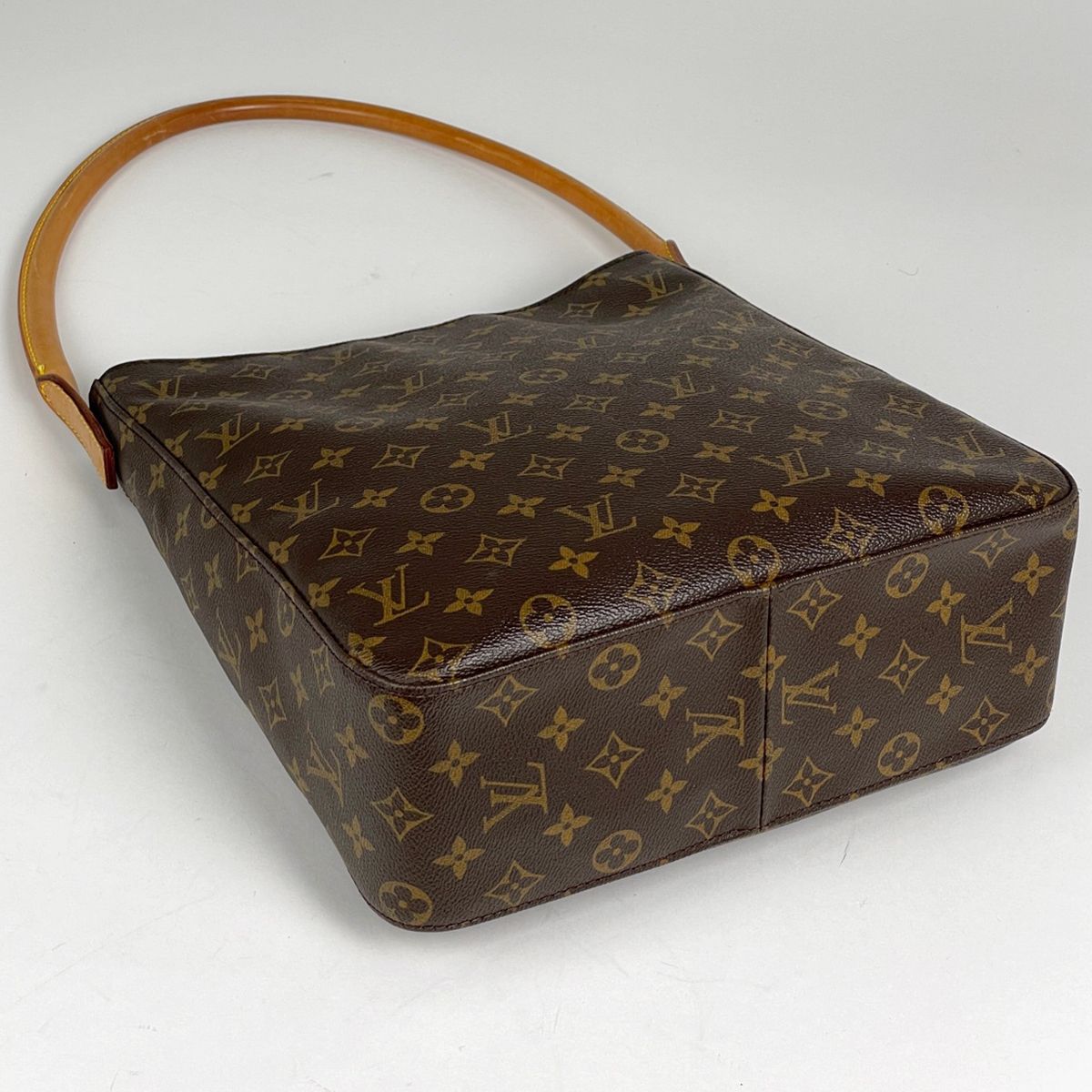 Louis Vuitton Looping GM Shoulder Bag Monogram Brown — view 2