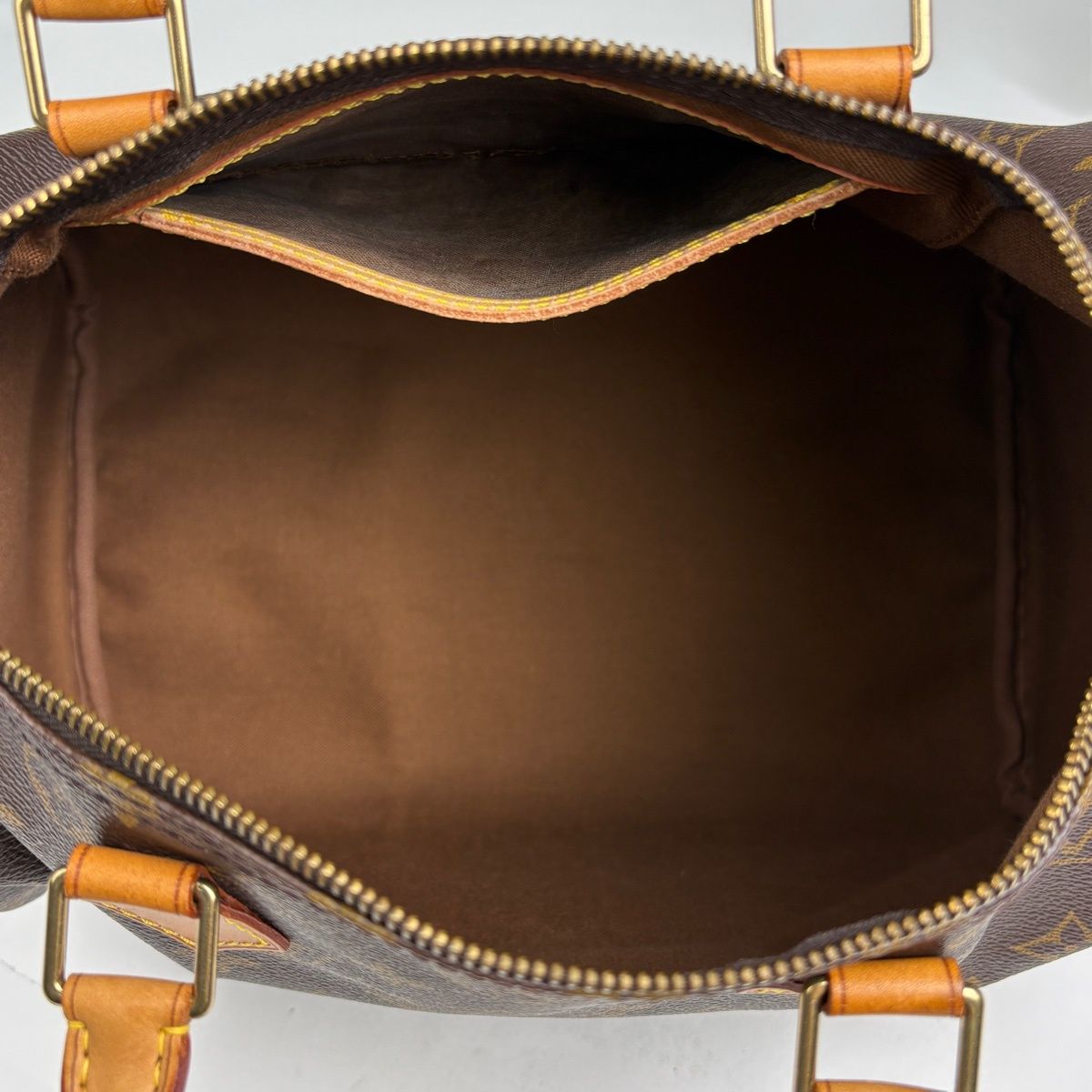 Louis Vuitton Speedy 30 Boston Bag Monogram Brown — view 9